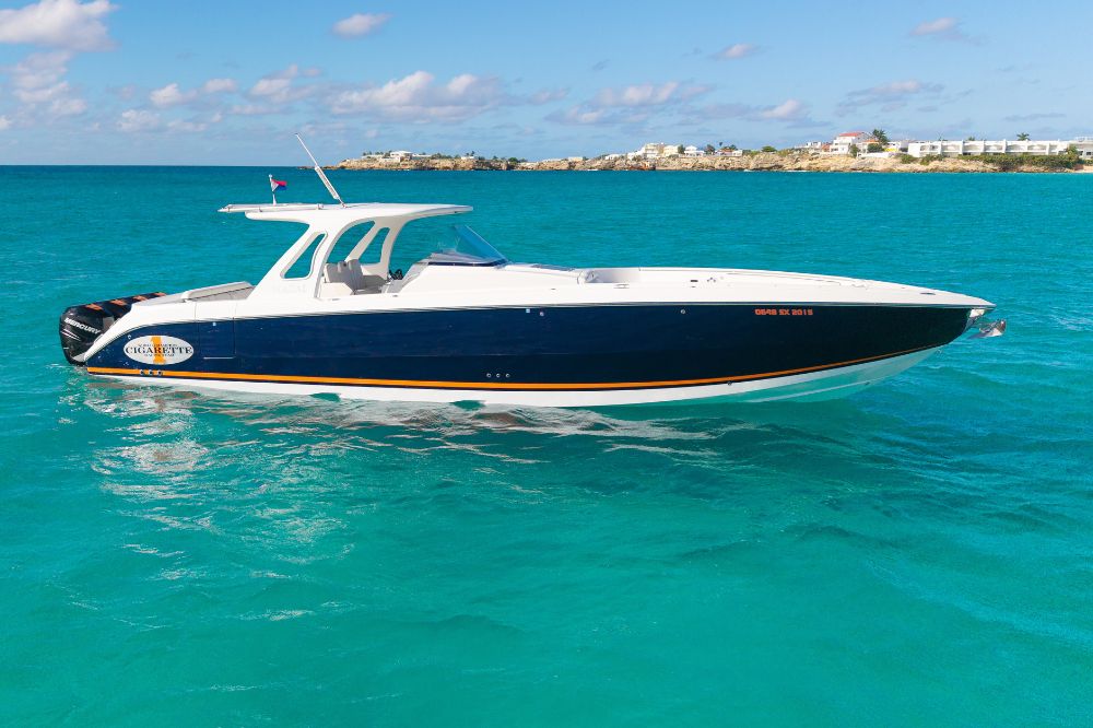 The CIGARETTE HUNTRESS 42 is an elegantly designed yacht, with clean lines.