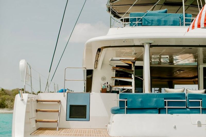 The Blu Bi U is an elegantly designed yacht, with clean lines.
